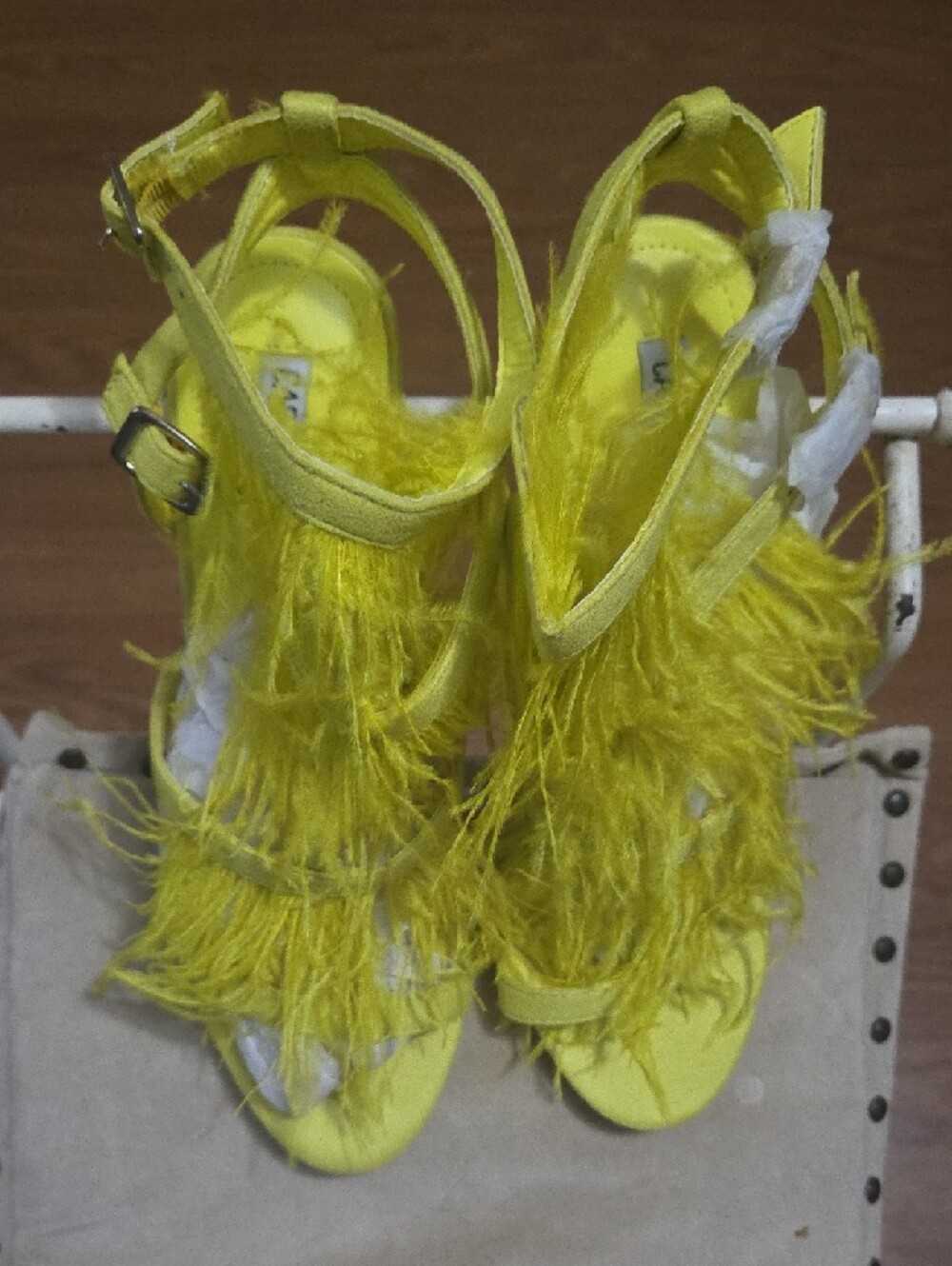 Size 10 Yellow Feather Fringe Strappy High Heel Sandals - Women